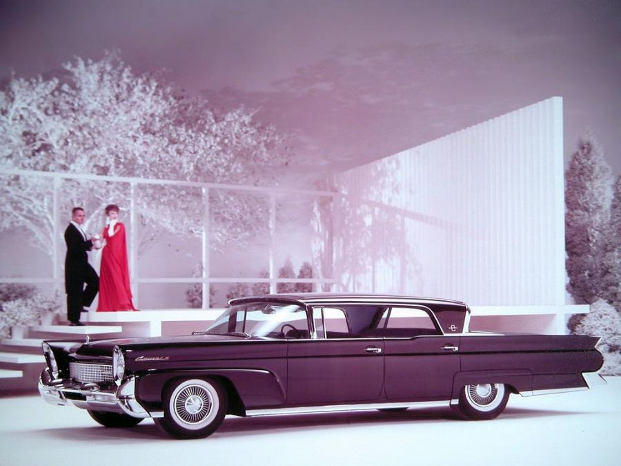  Lincoln Continental Mark III Landau 1958 года  (фото 2 из 15)